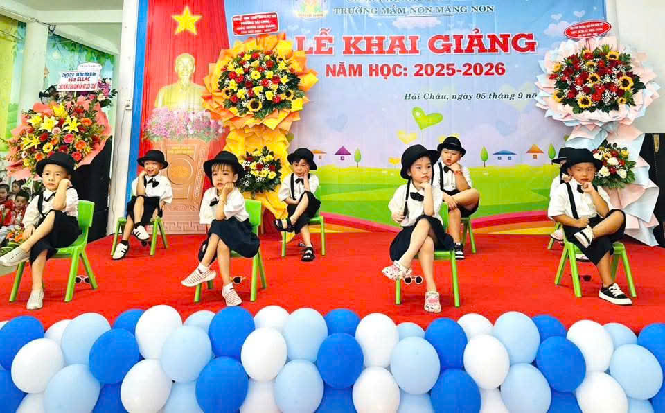 KHAI GIANG 18