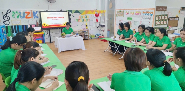 SINH HOẠT CHI BỘ THÁNG 9